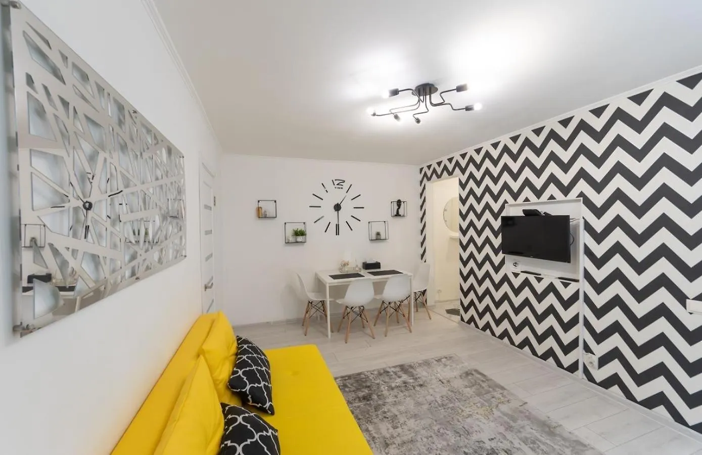 Apartment Flat 24 On Lesi Ukrainki 12 With 1 Bedroom Kyiv