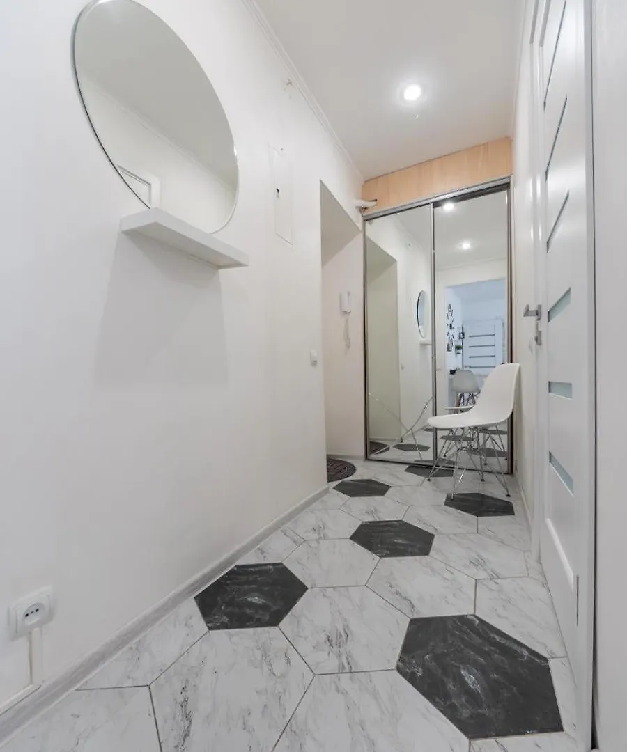 Flat 24 On Lesi Ukrainki 12 With 1 Bedroom Kyiv 0*,
